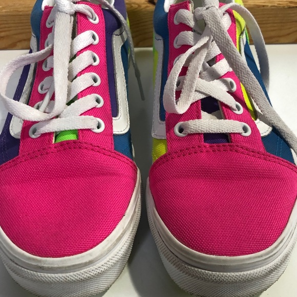 Vans Classic Colorful Skate Shoe Sneakers - Picture 3 of 8